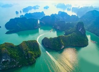 Review vẻ đẹp mê mẩn du khách của các kỳ quan thế giới tại Việt Nam Review vẻ đẹp mê mẩn du khách của các kỳ quan thế giới tại Việt Nam